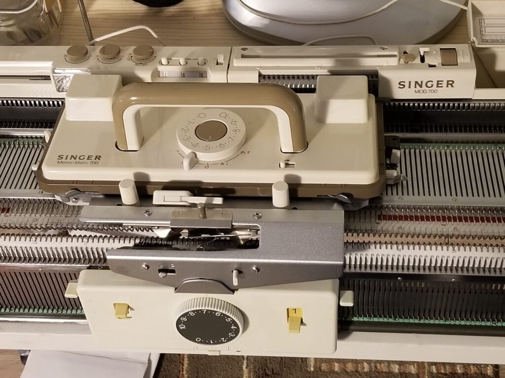 Buying and Learning how to use a Flatbed Knitting Machine